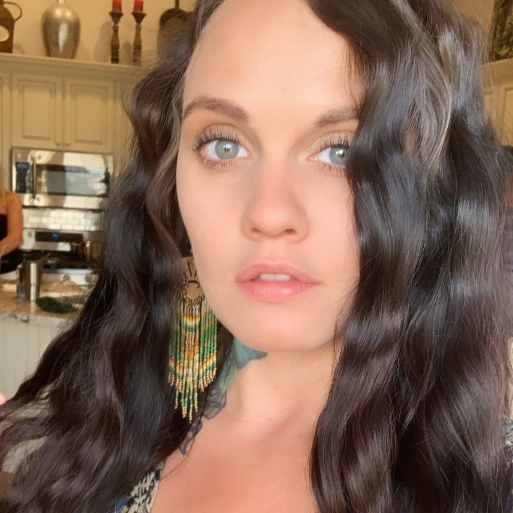 Meet your Posher, Brianna